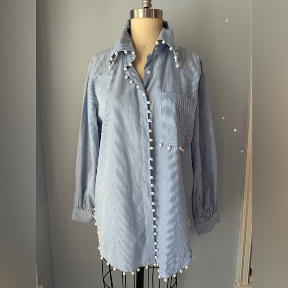 Me Me Me Hannah Lynn Embellished Shirt - Picture 9 of 9